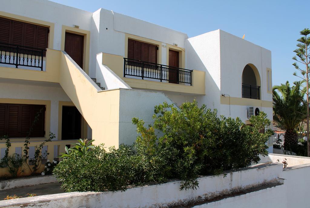 Flamingo Apartments Palekastro Exterior photo