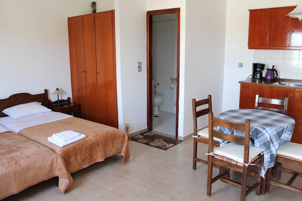 Flamingo Apartments Palekastro Exterior photo